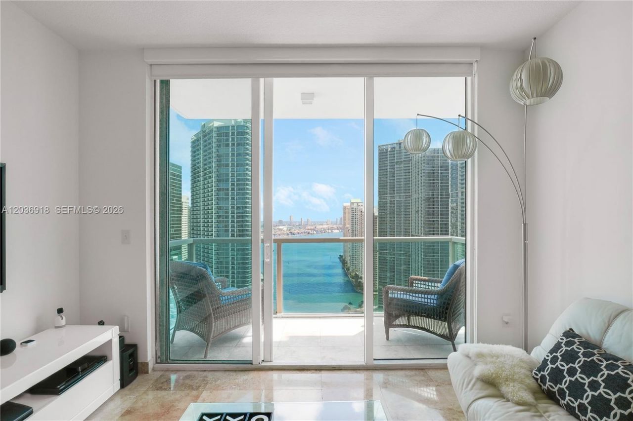 31 SE 5th St , Unit 3812, Miami, FL 33131 Photo