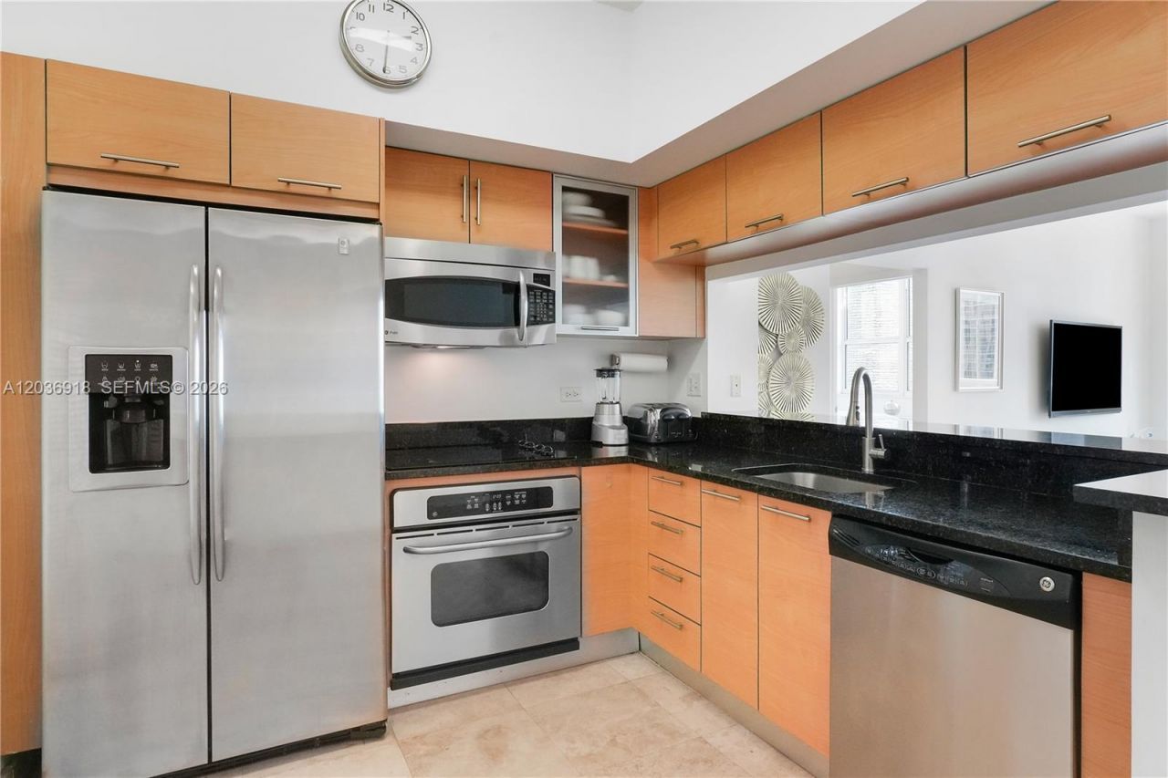 31 SE 5th St , Unit 3812, Miami, FL 33131 Photo