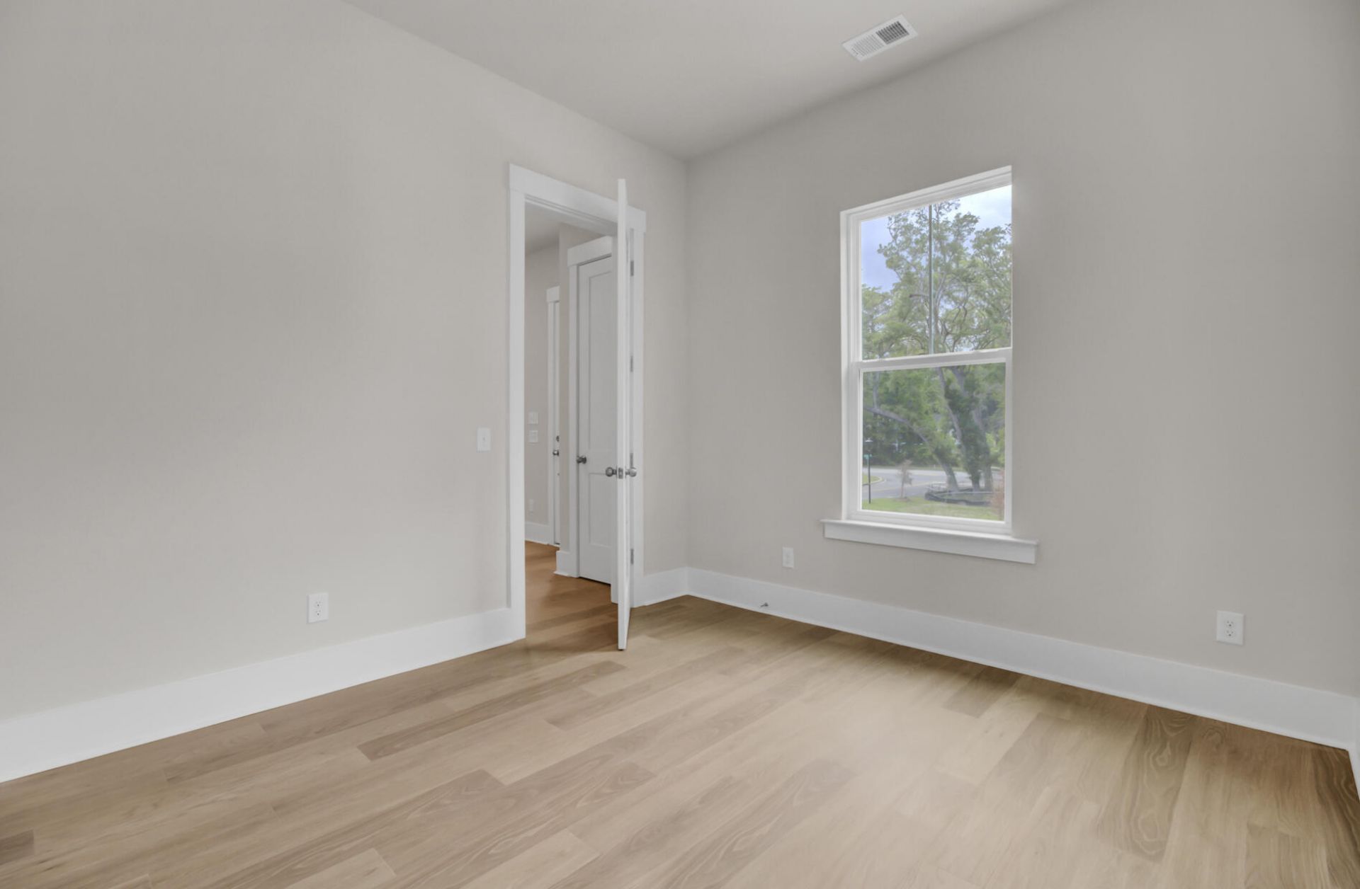 614 Du Bois Drive Photo 42
