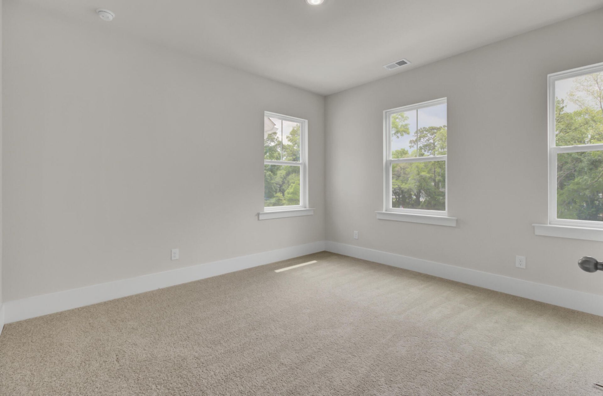 614 Du Bois Drive Photo 44