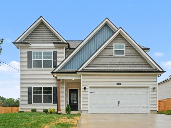 225 Hannah Lee Hill Rd, La Vergne, TN 37086
