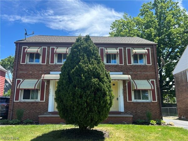3383 Sutton Road, Shaker Heights, OH 44120