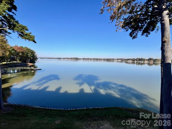366 Northwest Drive , Davidson, NC 28036