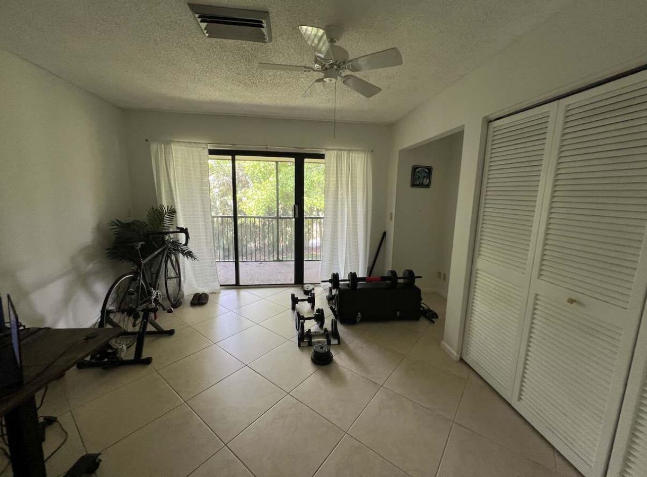 1639 Embassy Drive, West Palm Beach, FL 33401 Photo