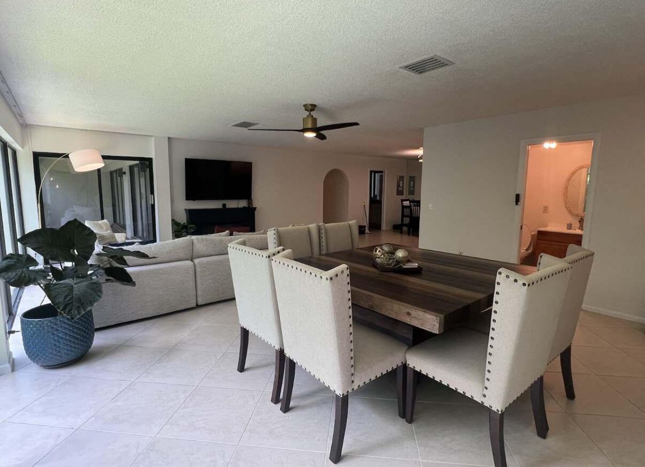 1639 Embassy Drive, West Palm Beach, FL 33401 Photo