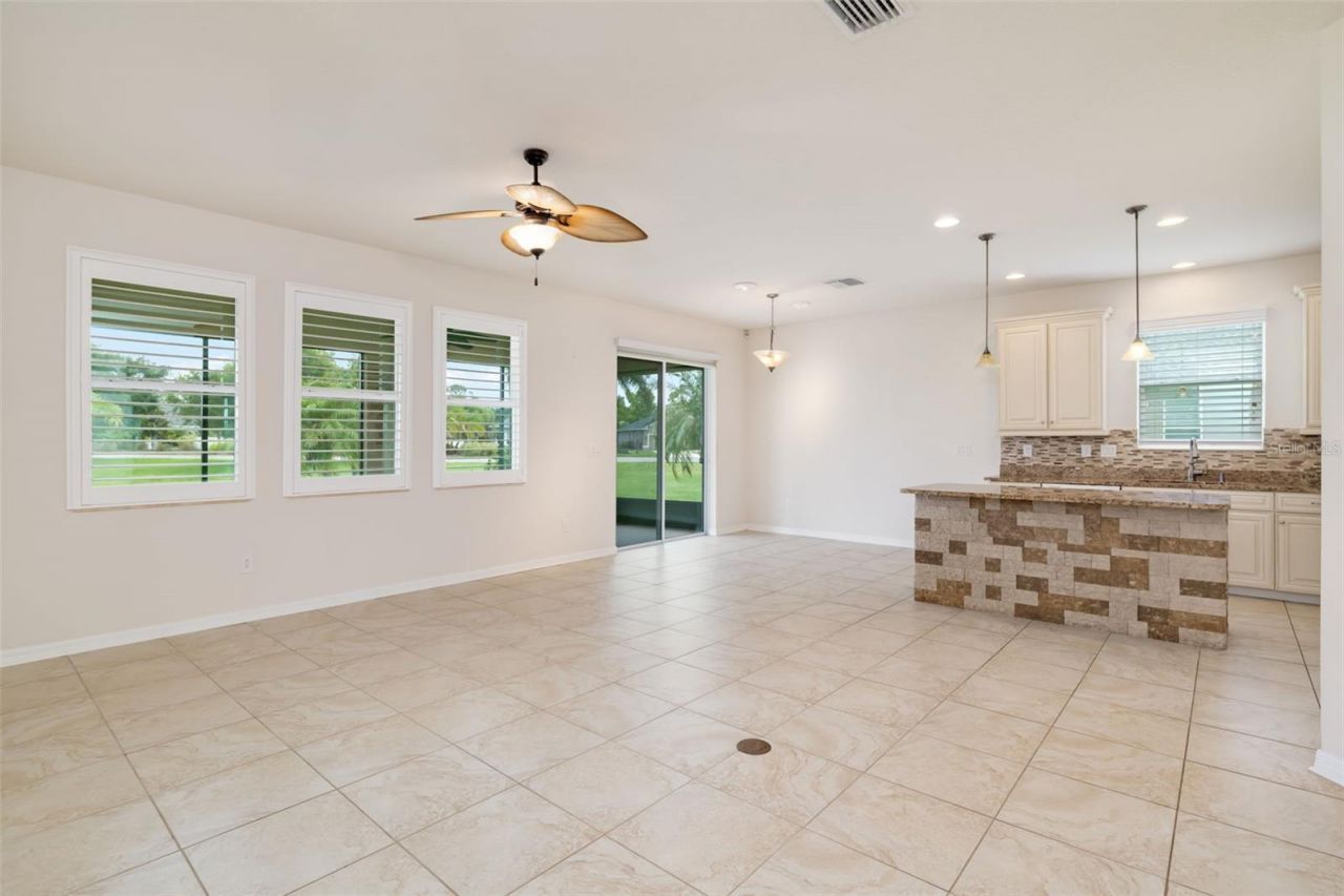 7726 111th Terrace E, Parrish, FL 34219 Photo