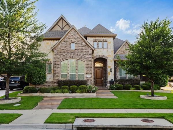 4653 Bronco Boulevard, Carrollton, TX 75010