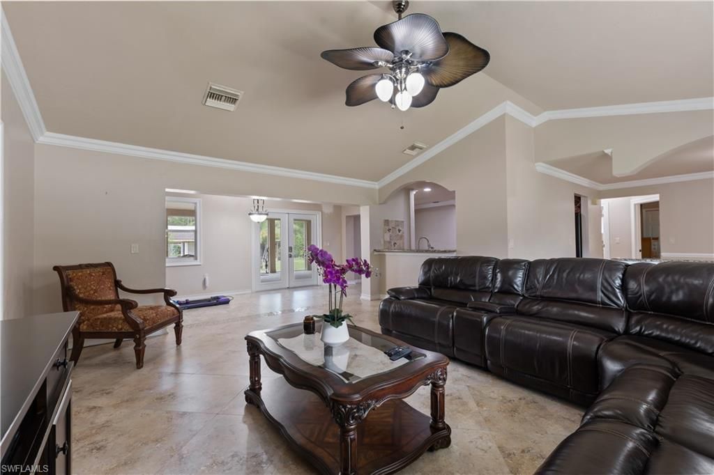 3760 Golden Gate Blvd E, Naples, FL 34120 Photo