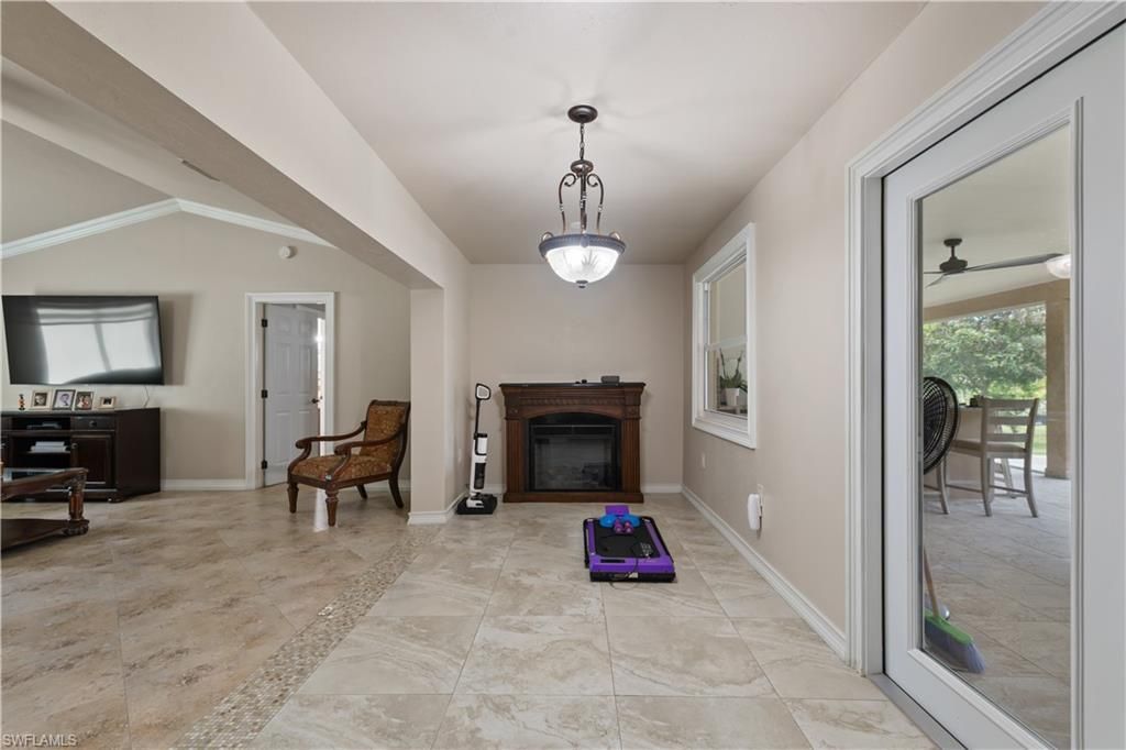 3760 Golden Gate Blvd E, Naples, FL 34120 Photo