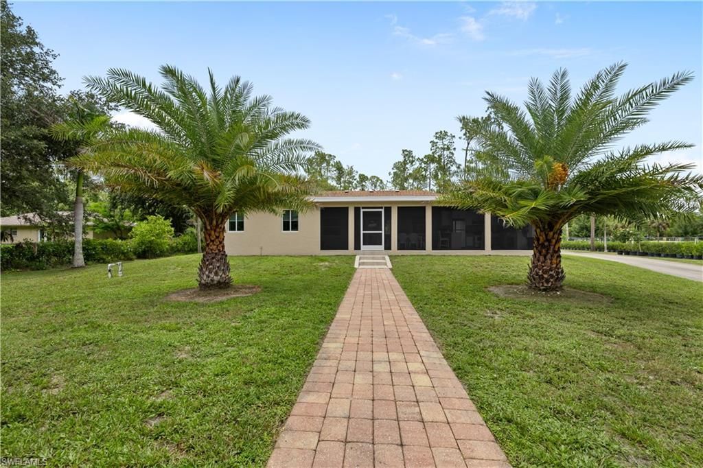 3760 Golden Gate Blvd E, Naples, FL 34120 Photo
