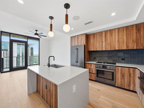84 East Ave , Unit 3707, Austin, TX 78701