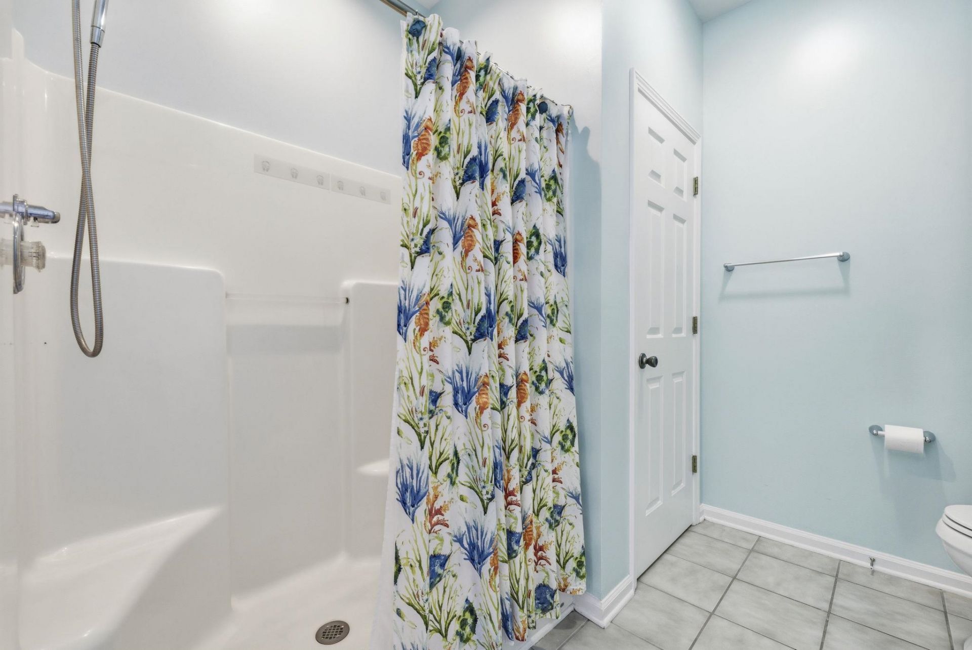 744 Pinehurst Ln. Photo 21