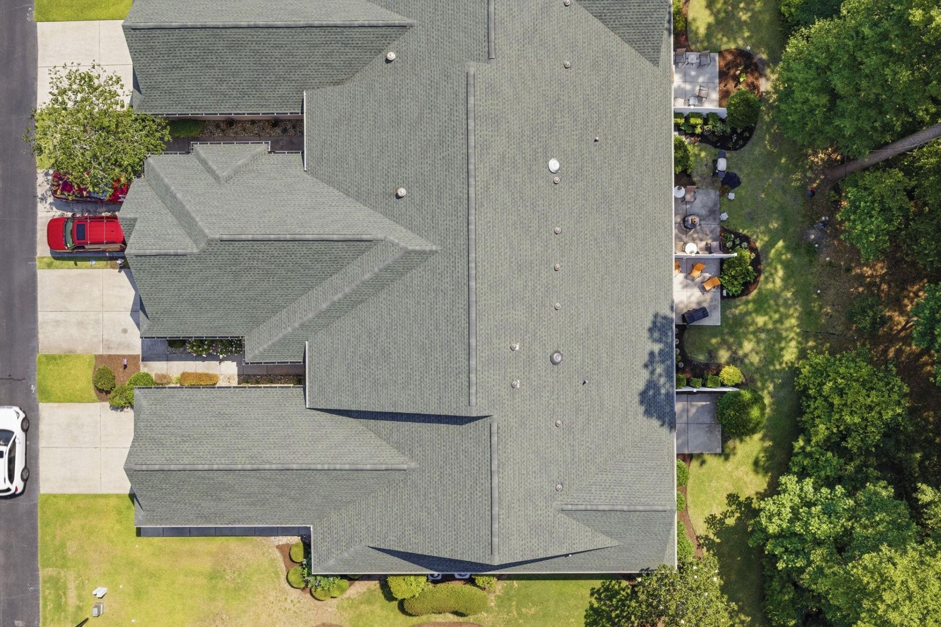 744 Pinehurst Ln. Photo 35