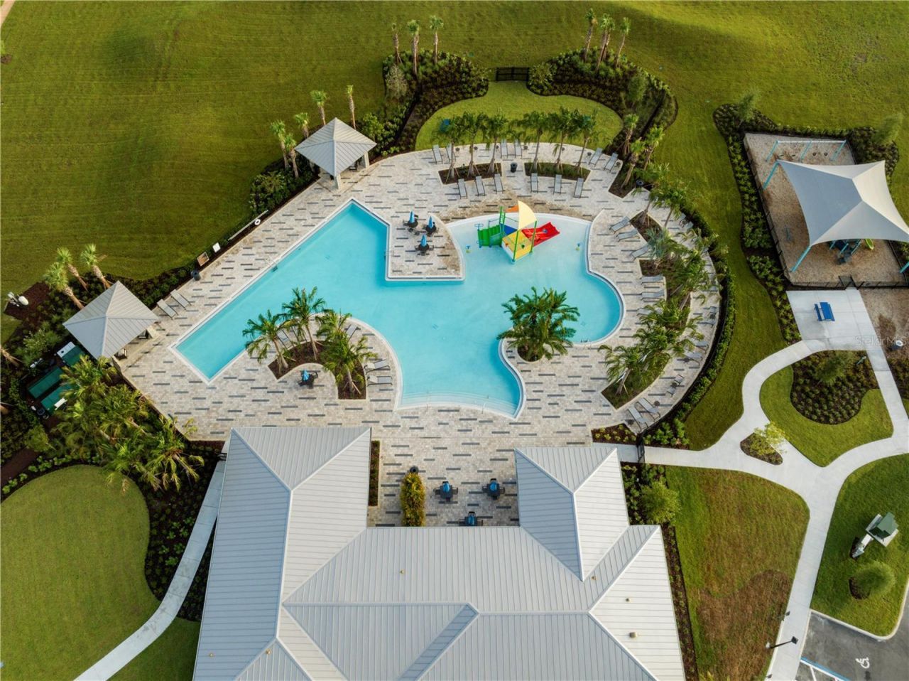 7272 Rolling Leaf Road , Groveland, FL 34736 Photo