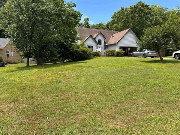 7710 Silversmith Drive , Cumming, GA 30028