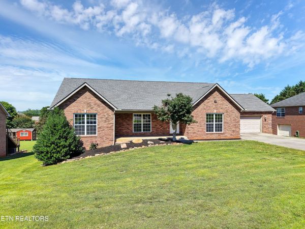 1130 Eloise West Rd , Greenback, TN 37742