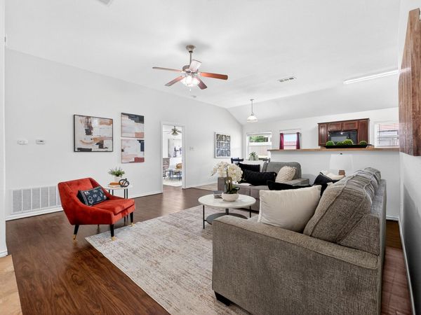403 Chrislyn ST , Troy, TX 76579