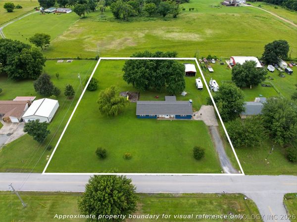 74703 S 320th Road , Wagoner, OK 74467