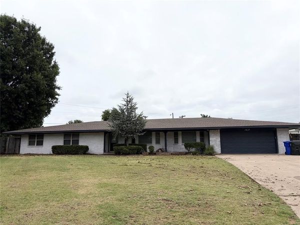 1637 Pecan Avenue, Norman, OK 73072
