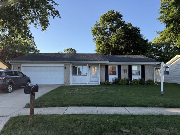 353 Irene Avenue , Rochelle, IL 61068