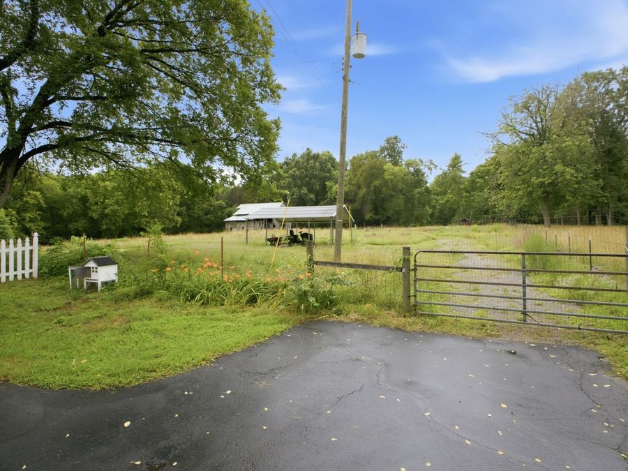 Property Image 44