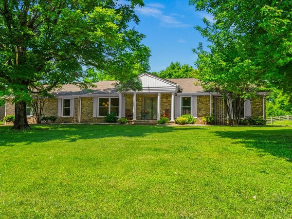 116 Stonewall Dr, Hendersonville, TN 37075