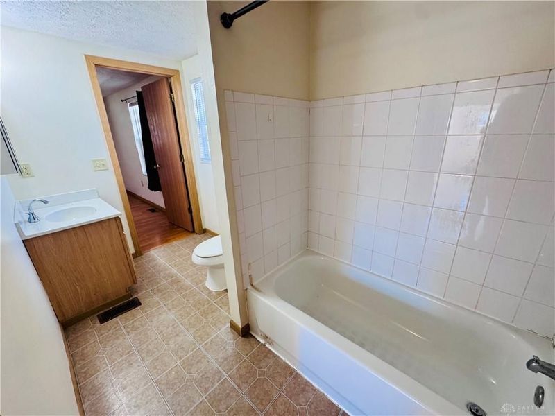 2144 Arthur Avenue, Harrison Township, OH 45414 Photo 22
