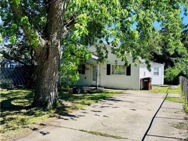 2144 Arthur Avenue, Harrison Township, OH 45414 Photo 3