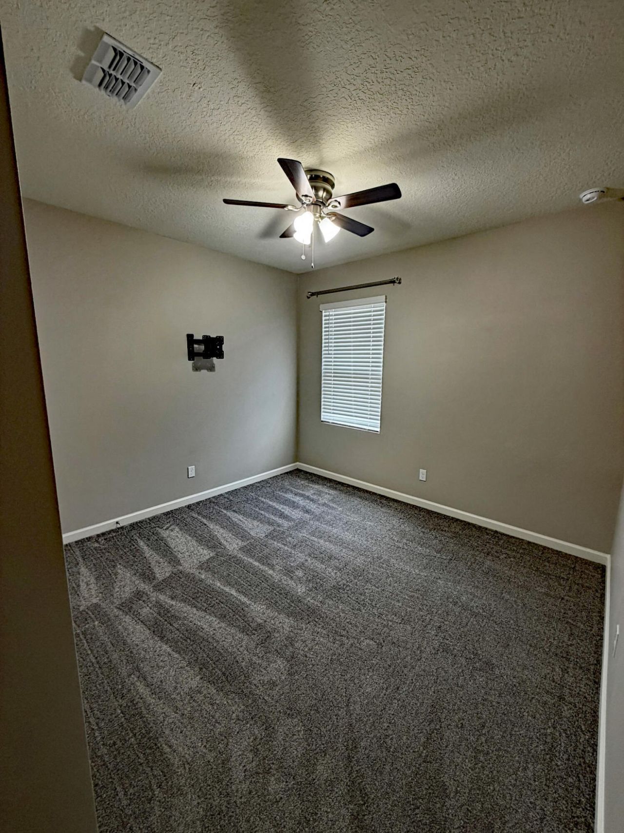 5306 Entertainment Way, Fort Pierce, FL 34947 Photo