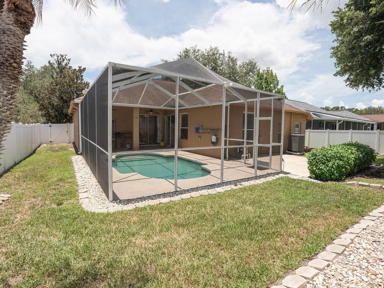 10501 Ashley Oaks Drive , Riverview, FL 33578 Photo