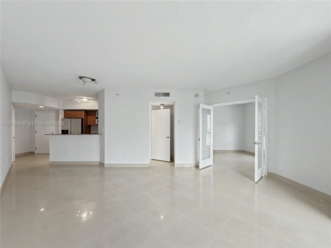 9055 SW 73rd Ct , Unit 1004, Pinecrest, FL 33156 Photo