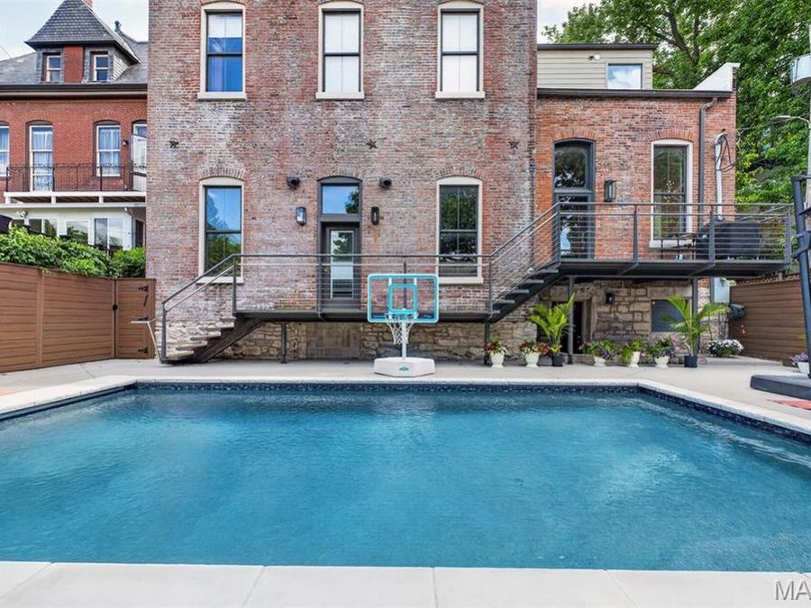 Property Image 81