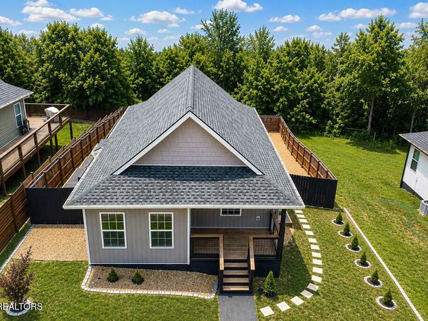 2342 Scenic Mountain Drive, Sevierville, TN 37876