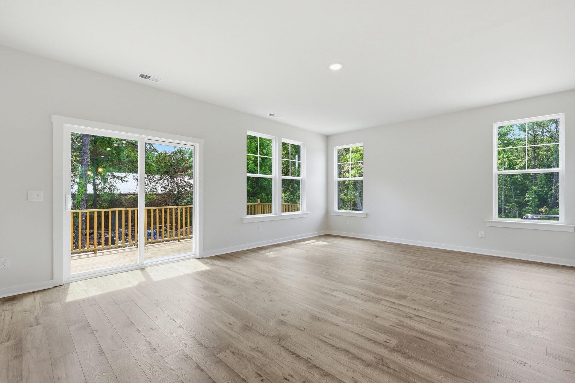 134 Fernbank Road Court Photo 18