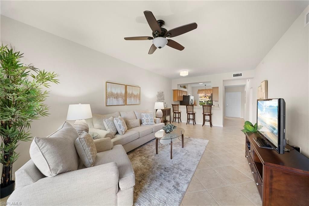 10341 Heritage Bay Blvd, Unit 1915, Naples, FL 34120 Photo