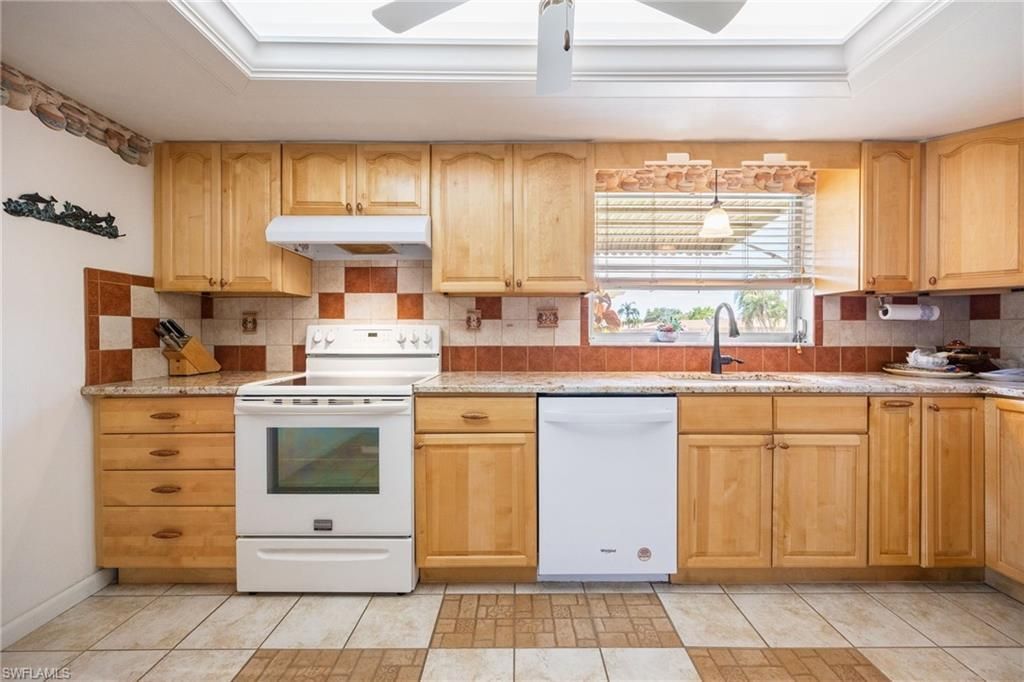 5585 Hamlet Ln, Fort Myers, FL 33919 Photo