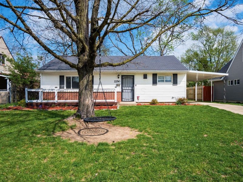 2250 Brentnell Avenue , Columbus, OH 43211 Photo 2