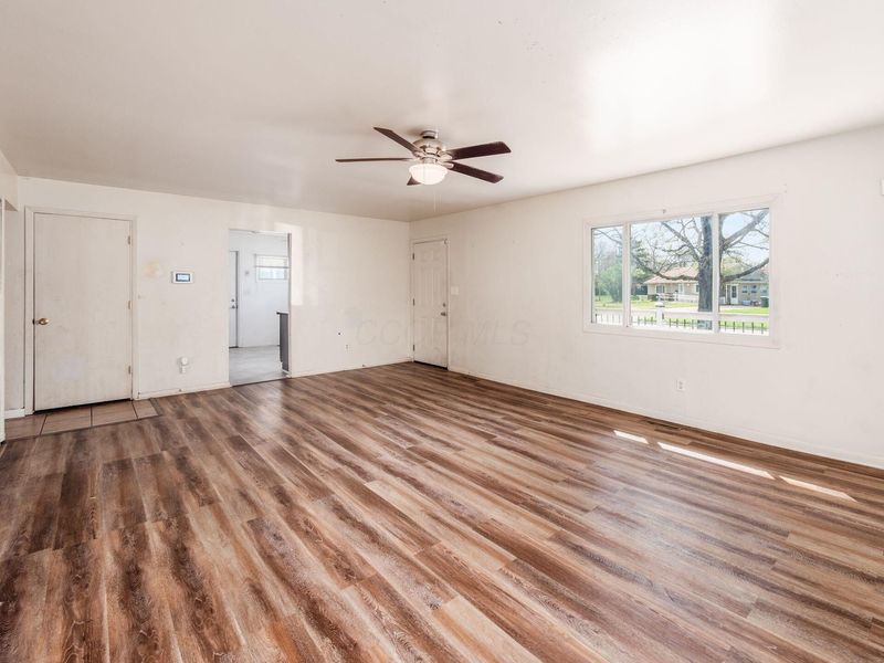 2250 Brentnell Avenue , Columbus, OH 43211 Photo 5