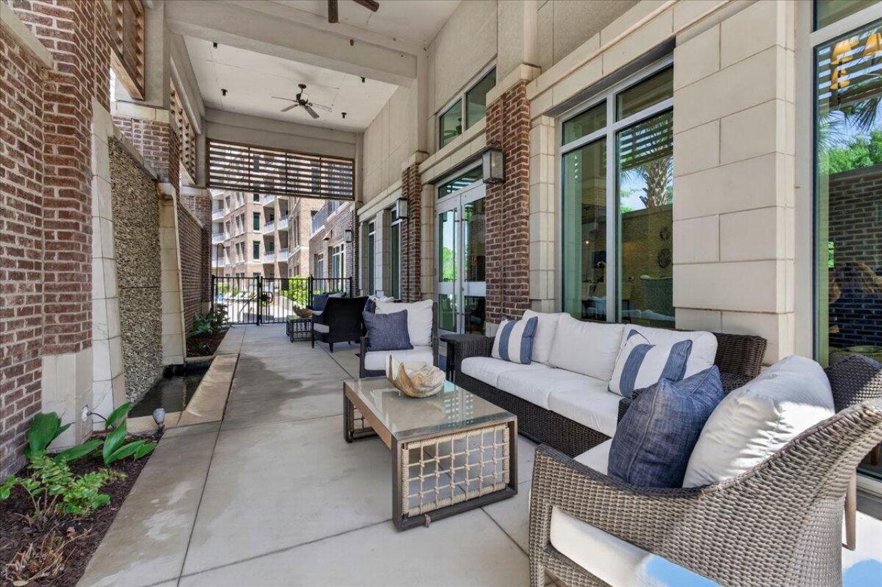 155 Wingo Way Photo 37