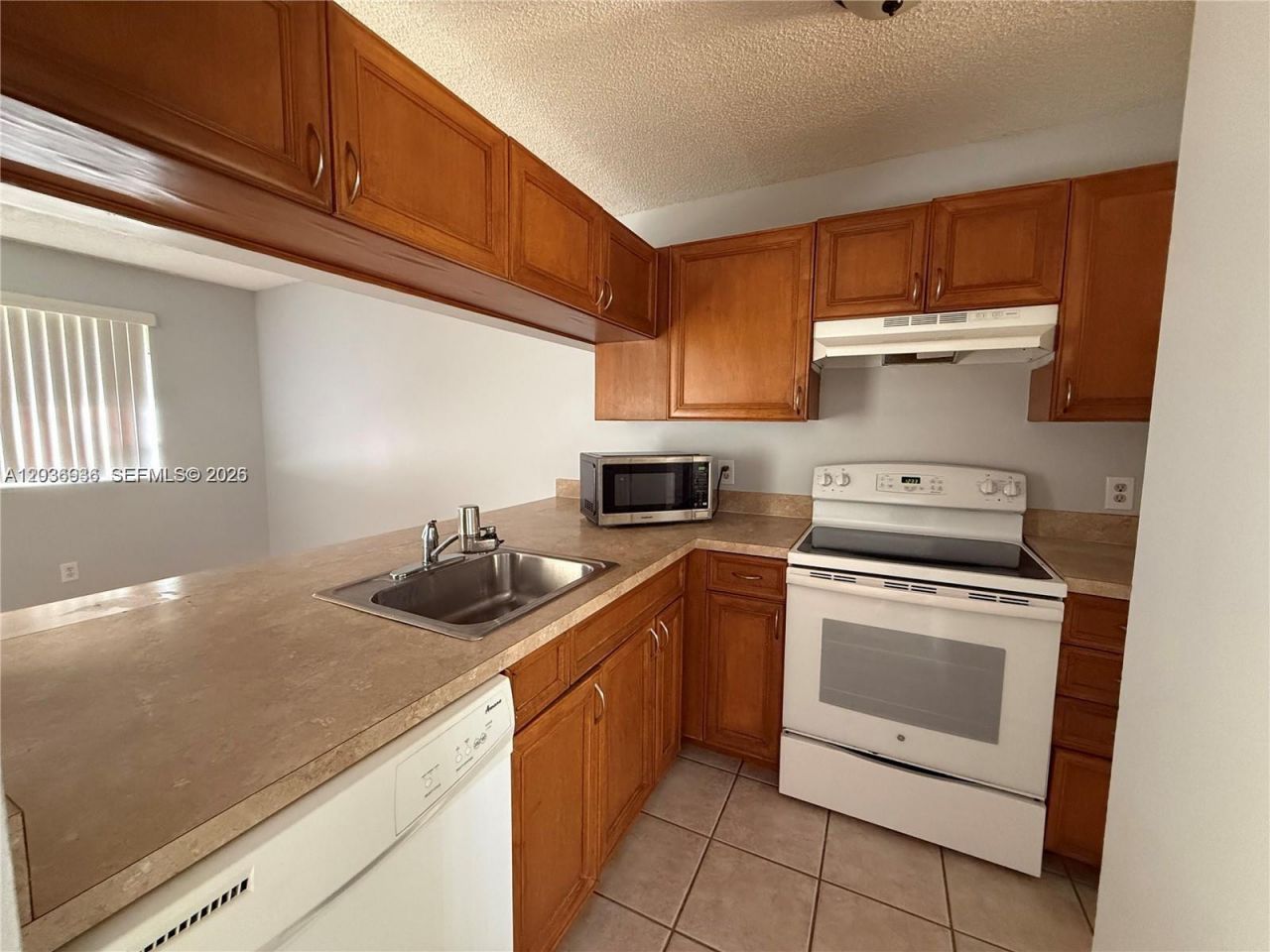 937 Coral Club Dr, Unit 937, Coral Springs, FL 33071 Photo
