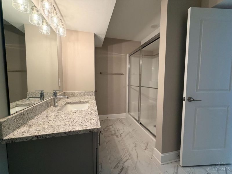 6723 Daniels Walk, Cincinnati, OH 45233 Photo 27