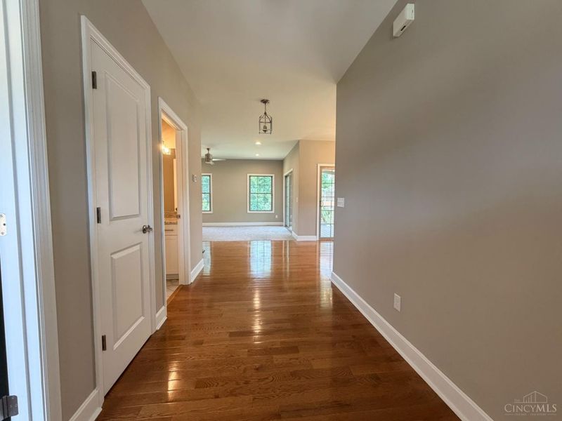 6723 Daniels Walk, Cincinnati, OH 45233 Photo 5