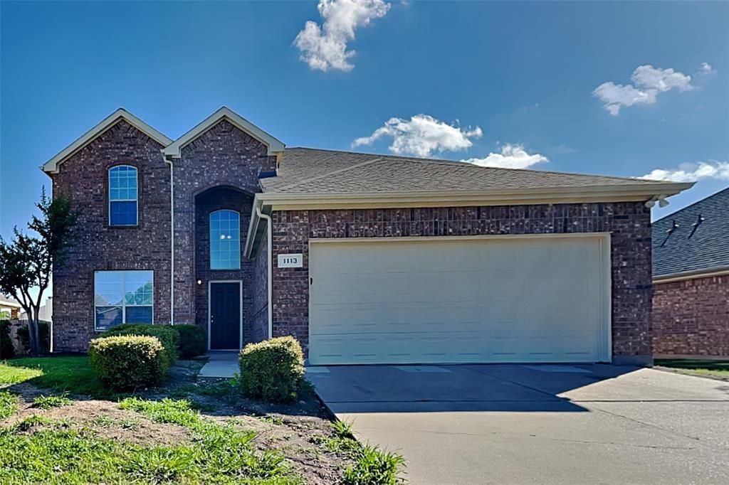 1113 Mourning Dove Drive, Burleson, TX 76028 Main Photo