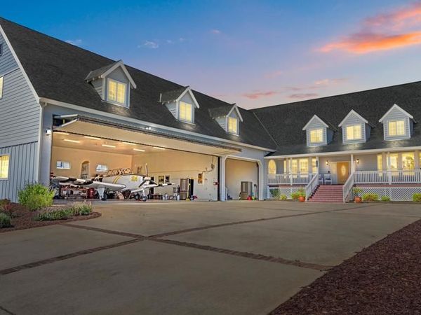 3089 Boeing Rd, Cameron Park, CA 95682