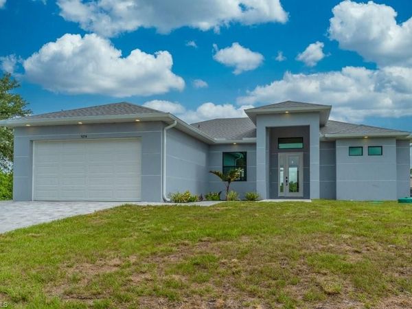 5054 Benton ST, LEHIGH ACRES, FL 33971
