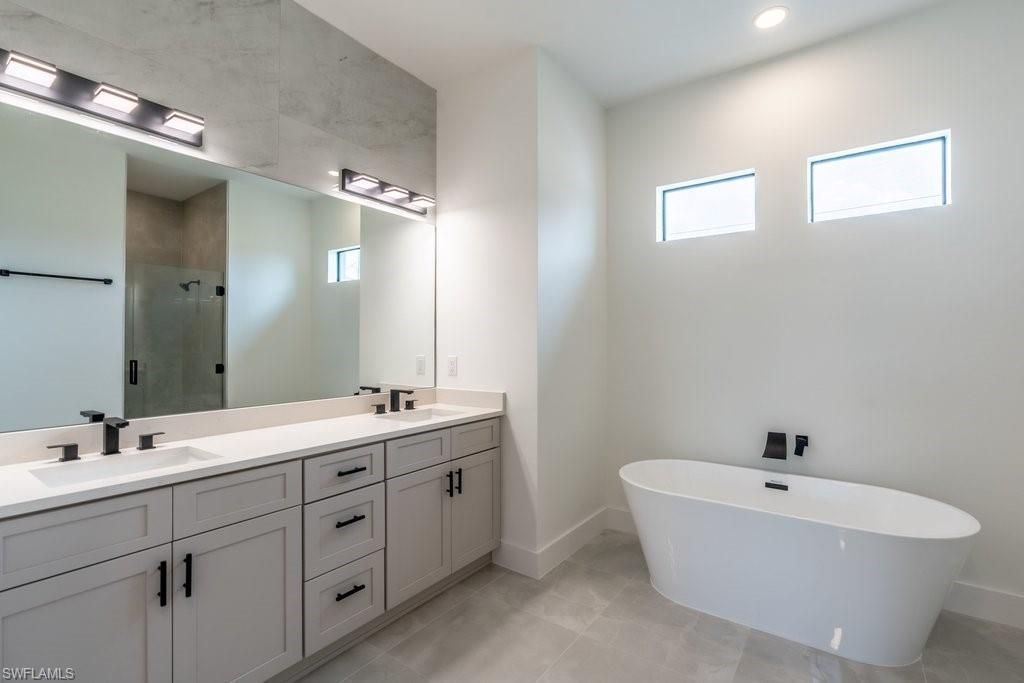 5054 Benton St, Lehigh Acres, FL 33971 Photo
