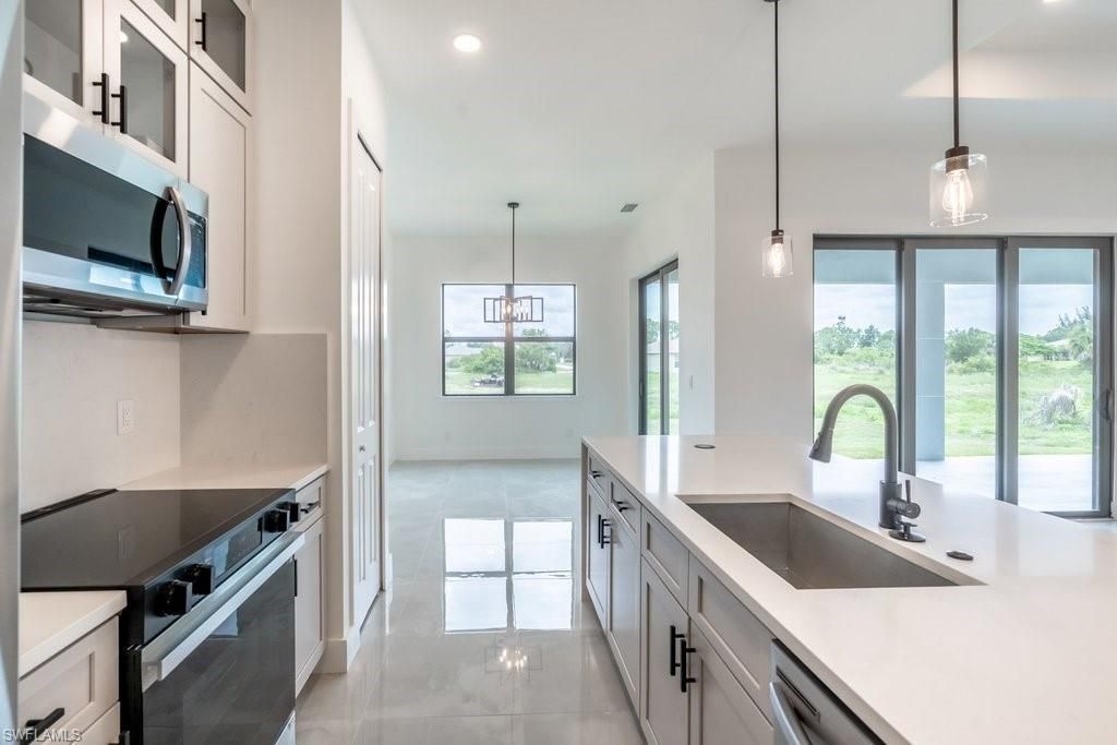 5054 Benton St, Lehigh Acres, FL 33971 Photo
