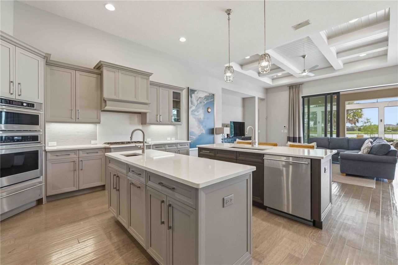 8452 Lindrick Lane , Bradenton, FL 34202 Photo