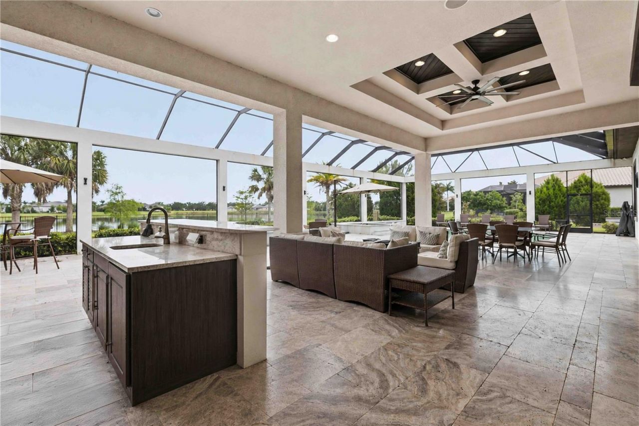8452 Lindrick Lane , Bradenton, FL 34202 Photo