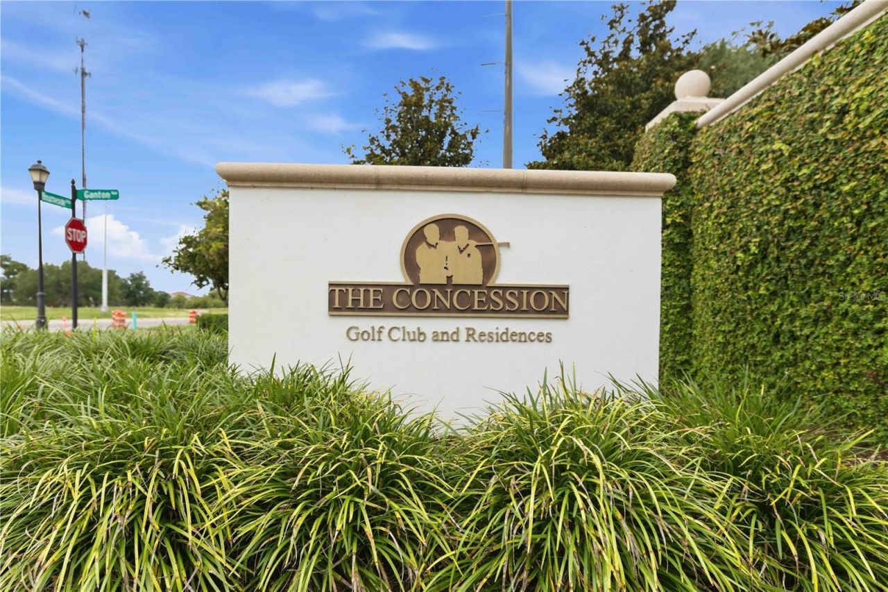 8452 Lindrick Lane , Bradenton, FL 34202 Photo